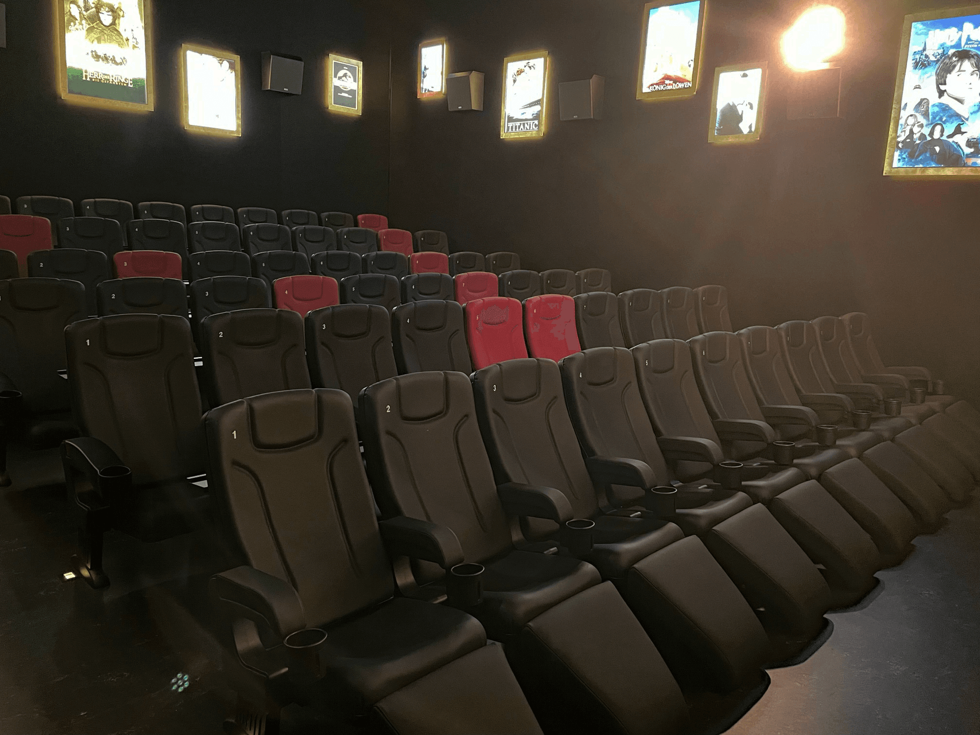 Cinema Preview Image 3 Lichtburg-Center Dinslaken